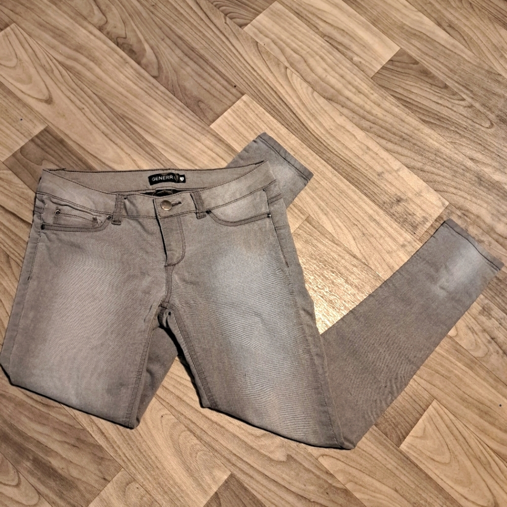 Gennera 9 jeans